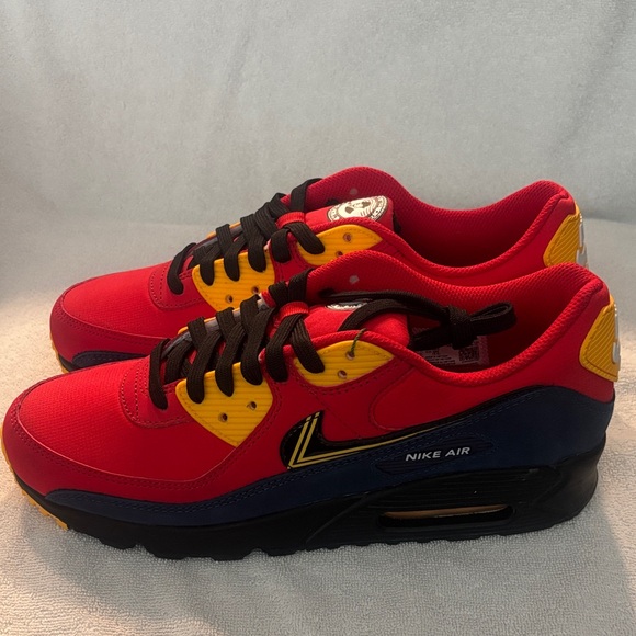Nike Air Max 90 City Pack London Size 10.5 M Color Multiple.